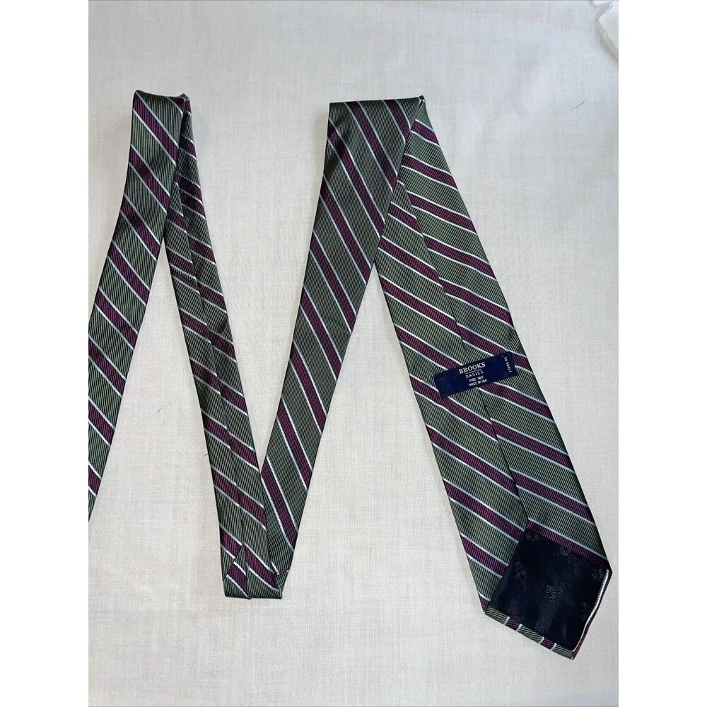Brooks Basics Men’s Dress Tie Size 58” Green Purple Striped Silk Business Formal